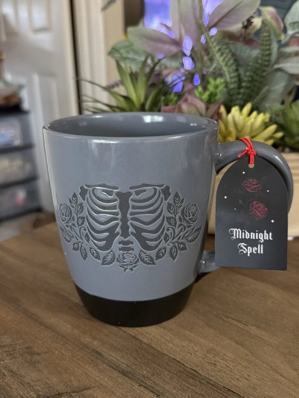 Midnight Spell Gothic-Style Ribcage & Roses Stoneware Mug - 25 oz - Gray/Black